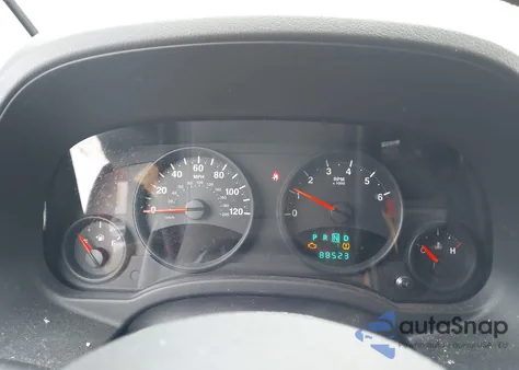 2012 Jeep Compass Sport z USA, uszkodzony, nr VIN 1C4NJDBB8CD525572